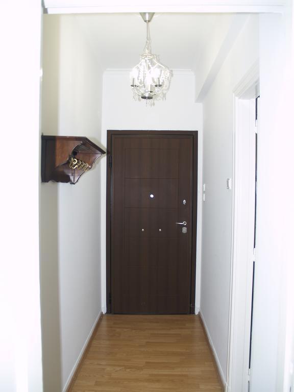 Artistic Deco Apartment Афины Экстерьер фото