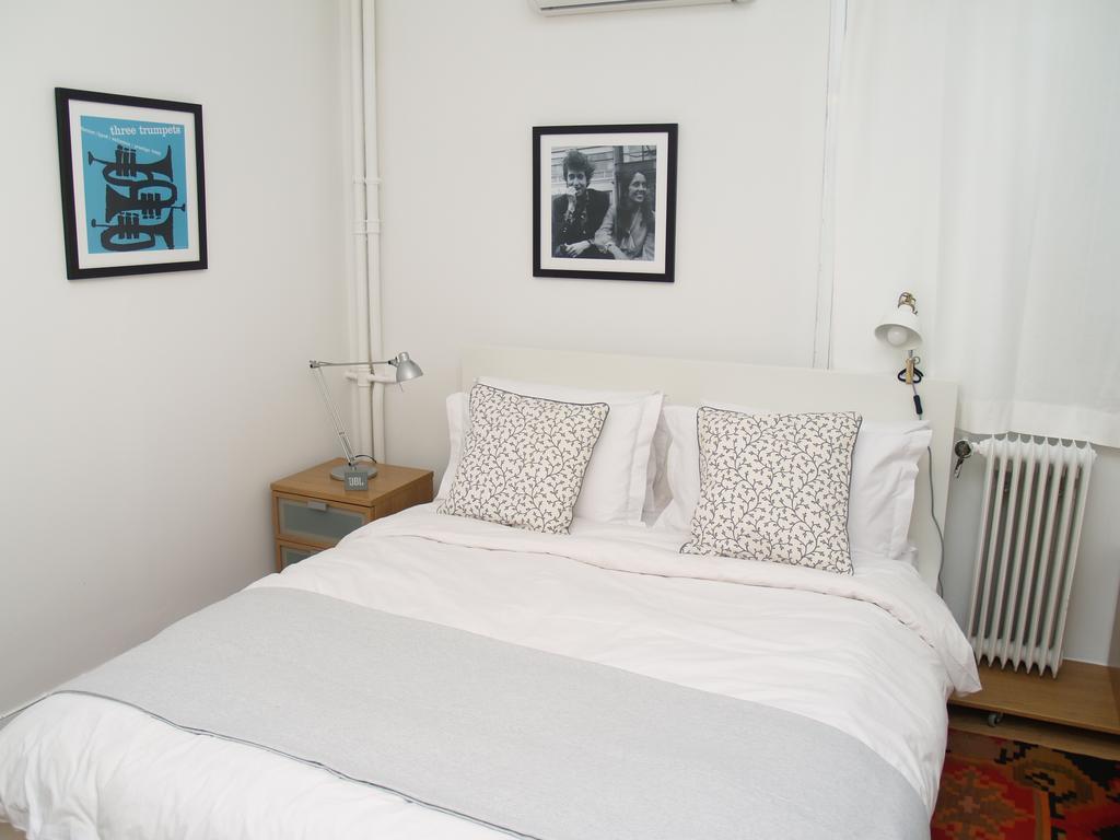 Artistic Deco Apartment Афины Экстерьер фото
